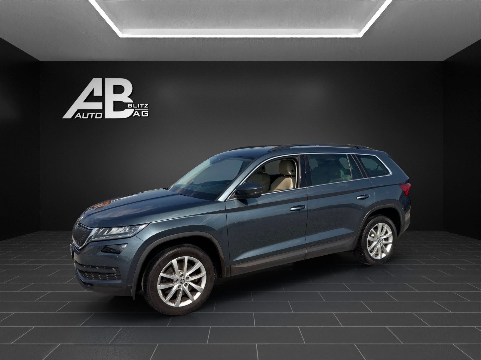 SKODA Kodiaq 2.0 TSI Style DSG 4x4 mit 180 PS * 7-Plätzer *, Essence, Occasion / Utilisé, Automatique - 2