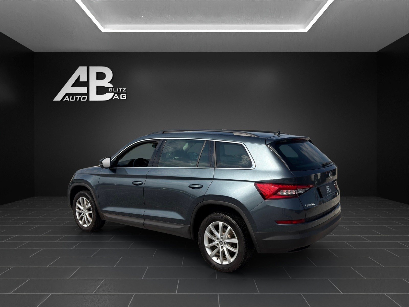 SKODA Kodiaq 2.0 TSI Style DSG 4x4 mit 180 PS * 7-Plätzer *, Essence, Occasion / Utilisé, Automatique - 3