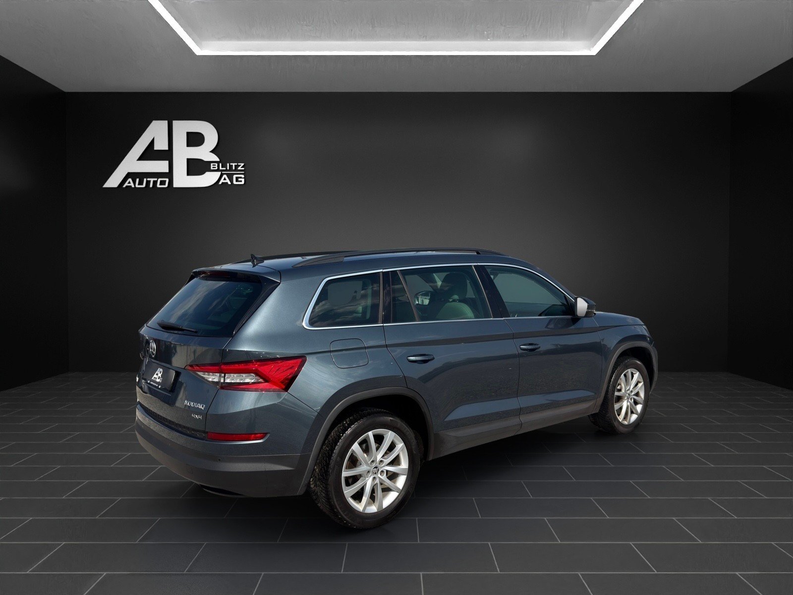 SKODA Kodiaq 2.0 TSI Style DSG 4x4 mit 180 PS * 7-Plätzer *, Essence, Occasion / Utilisé, Automatique - 5