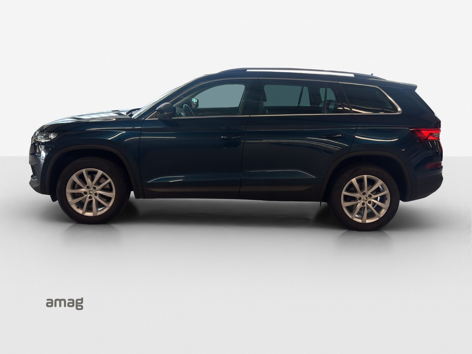 SKODA NEW KODIAQ Style, Petrol, Second hand / Used, Automatic - 2