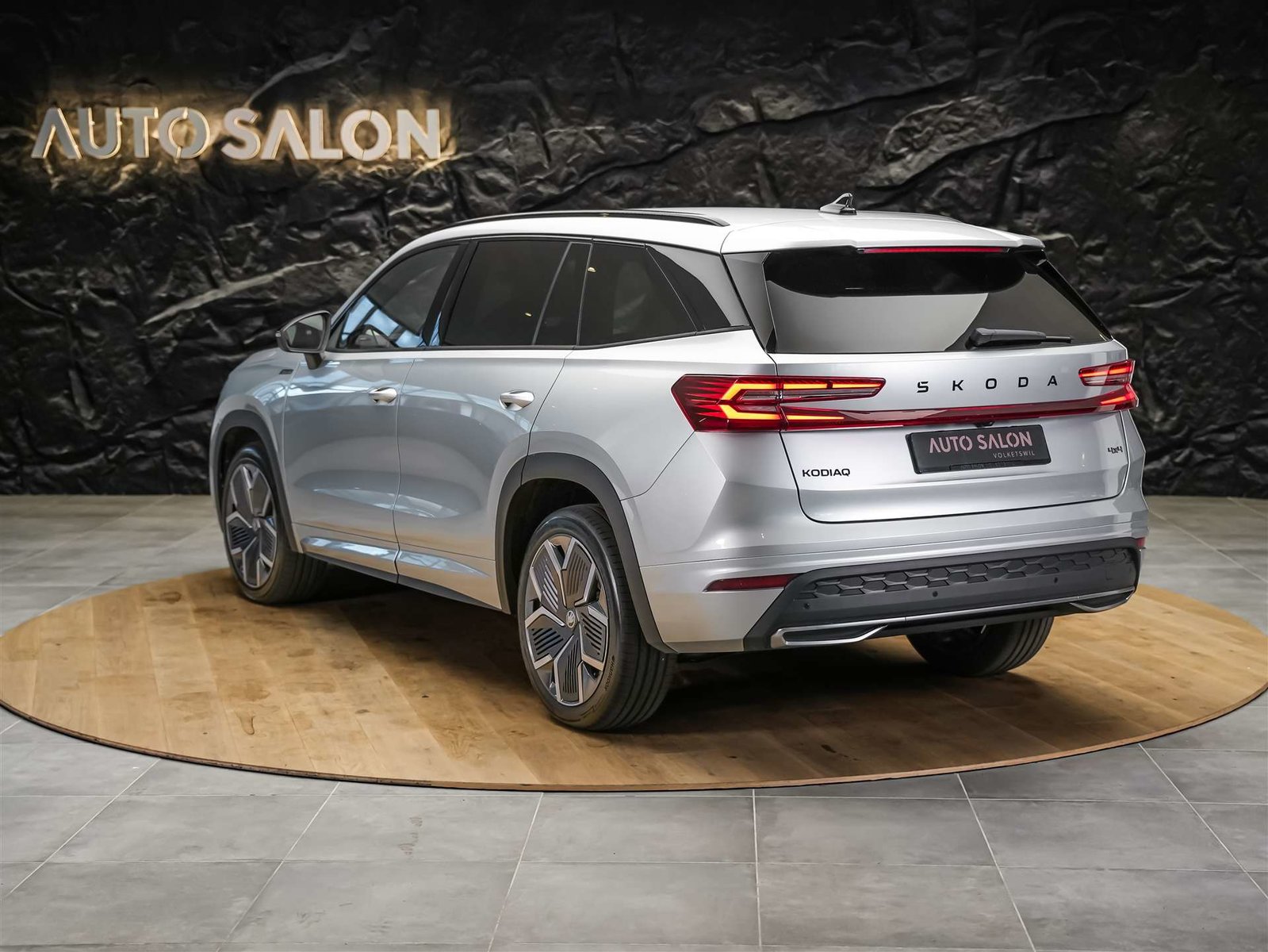 SKODA Kodiaq 2.0 TDI Sportline 4x4 *Werksgarantie*Abstandsre, Diesel, Second hand / Used, Automatic - 4