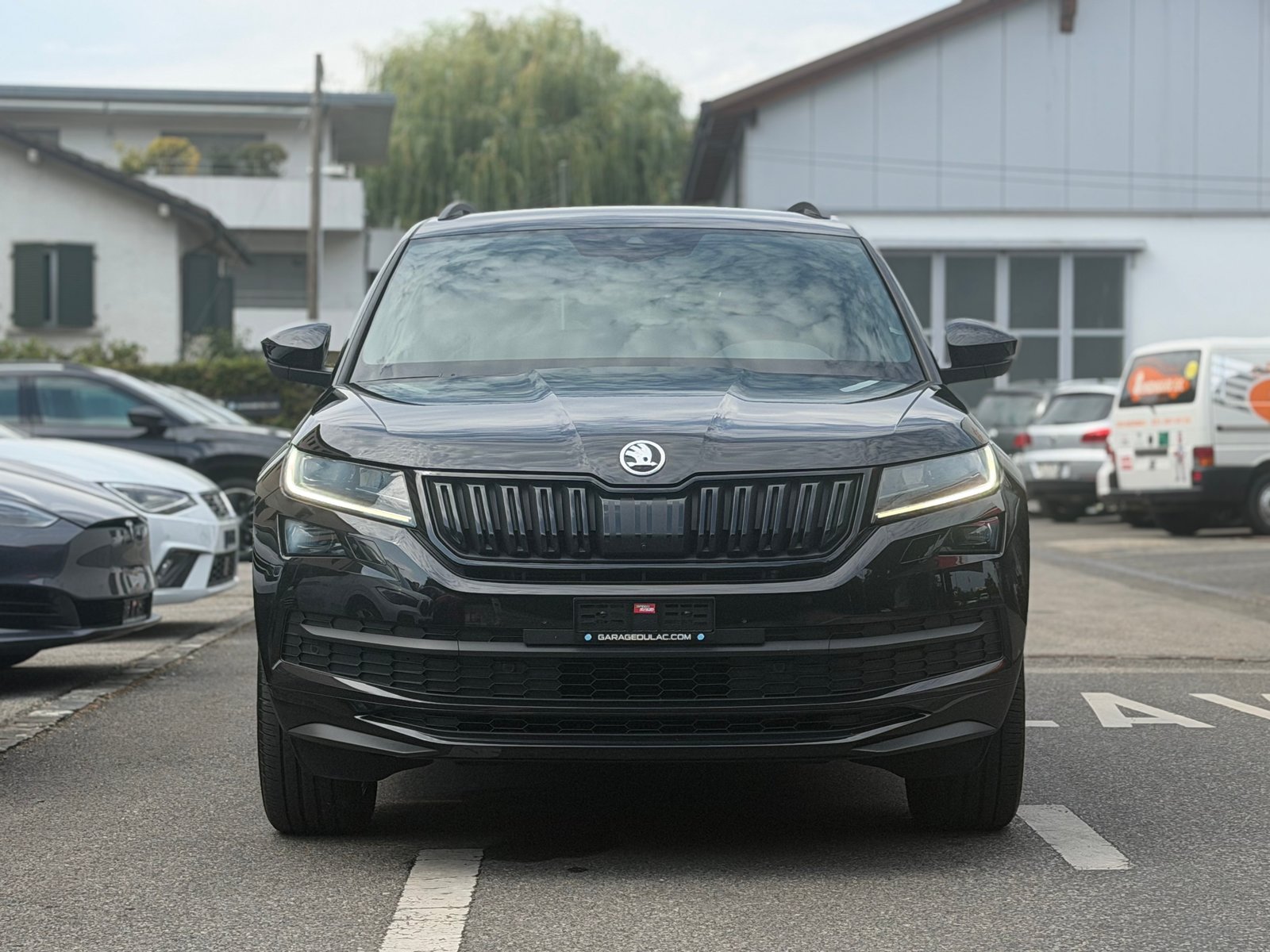 SKODA Kodiaq 2.0 TSI 4x4 SportLine, Petrol, Second hand / Used, Automatic - 2