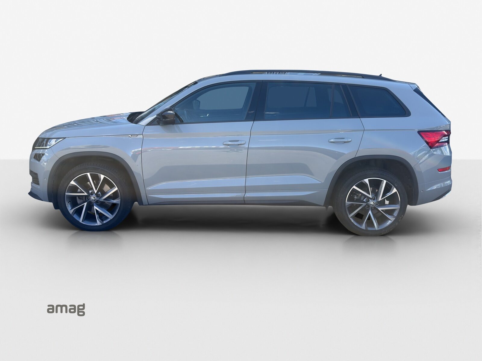 SKODA KODIAQ SportLine, Petrol, Second hand / Used, Automatic - 2