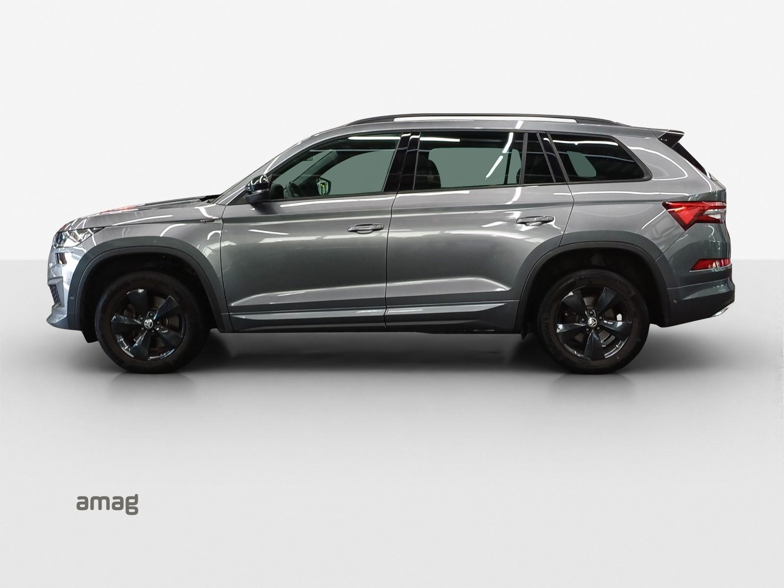 SKODA Kodiaq SportLine, Petrol, Second hand / Used, Automatic - 2
