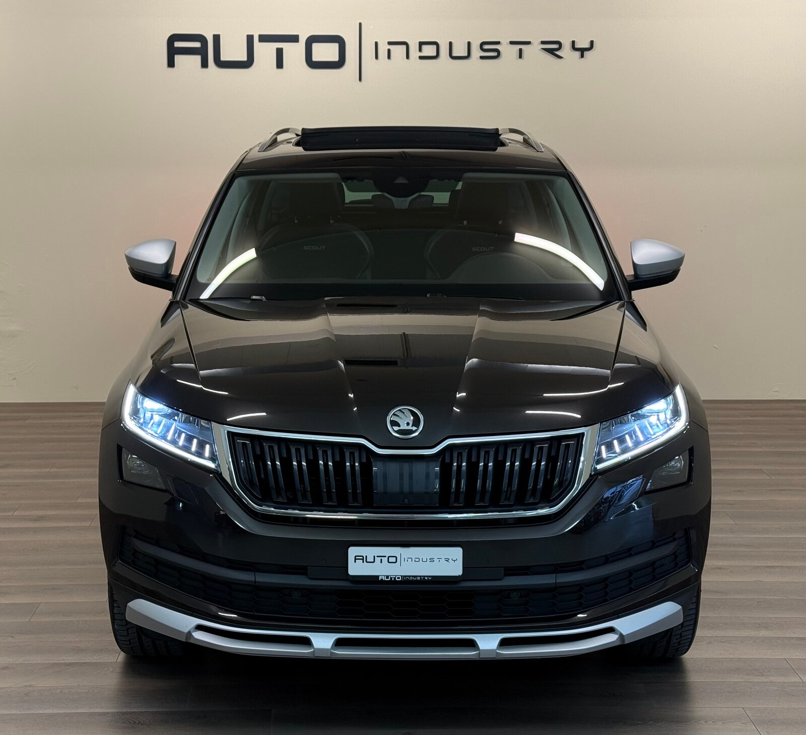 SKODA Kodiaq 2.0 TSI Scout DSG 4x4, Petrol, Second hand / Used, Automatic - 6