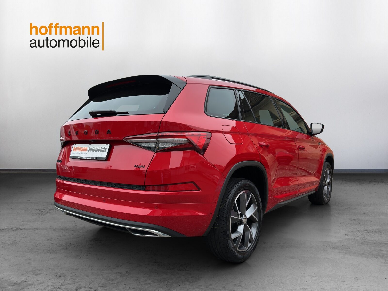 SKODA NEW KODIAQ SportLine, Benzin, Occasion / Gebraucht, Automatik - 4