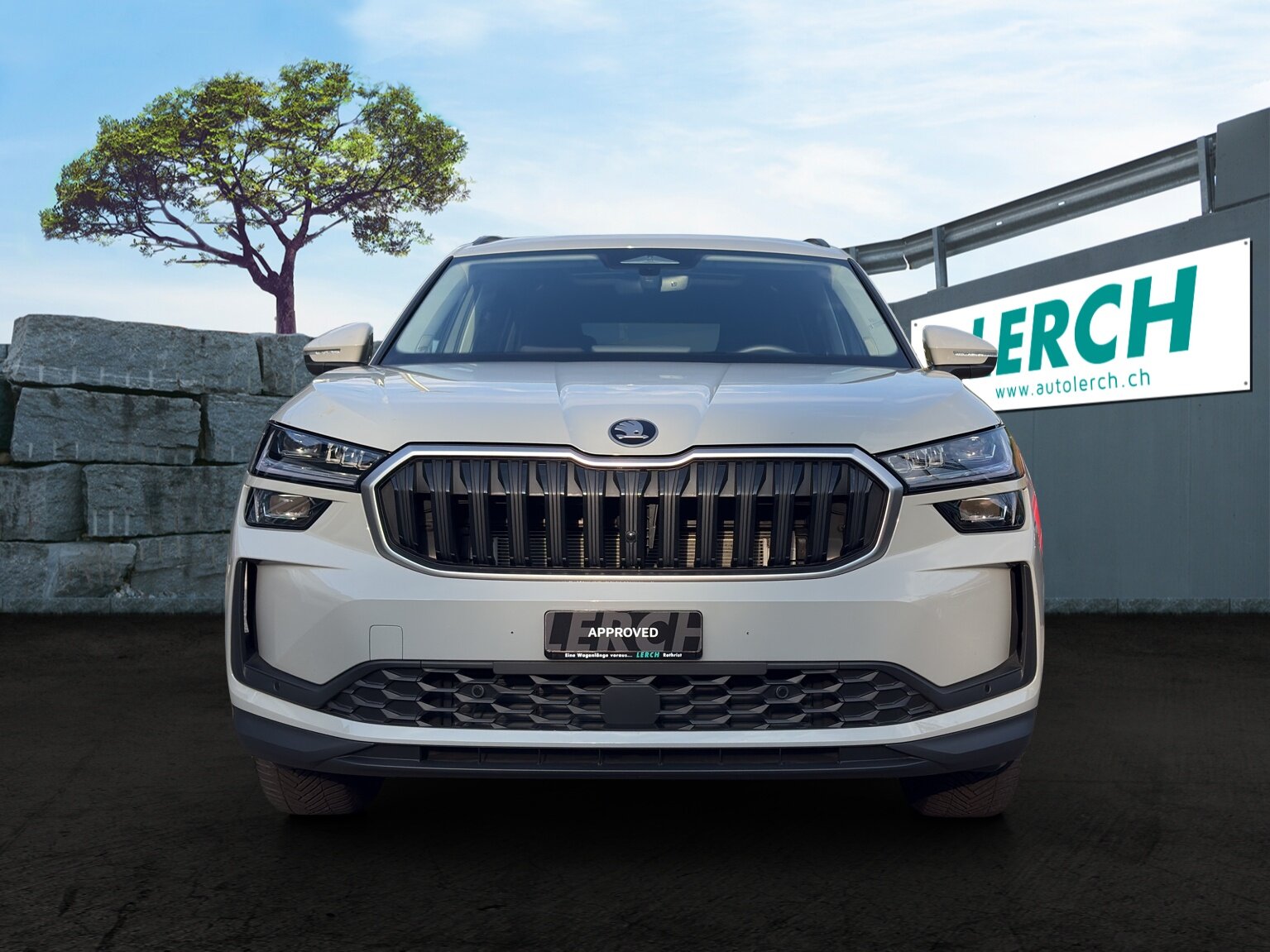 SKODA Kodiaq 2.0 TDI Selection 4x4, Diesel, Second hand / Used, Automatic - 2