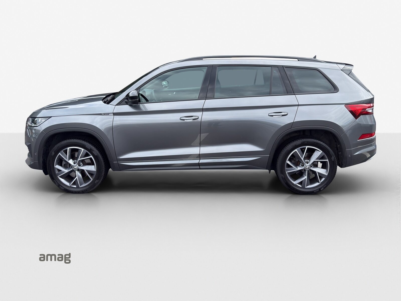 SKODA Kodiaq SportLine, Benzin, Occasion / Gebraucht, Automatik - 2