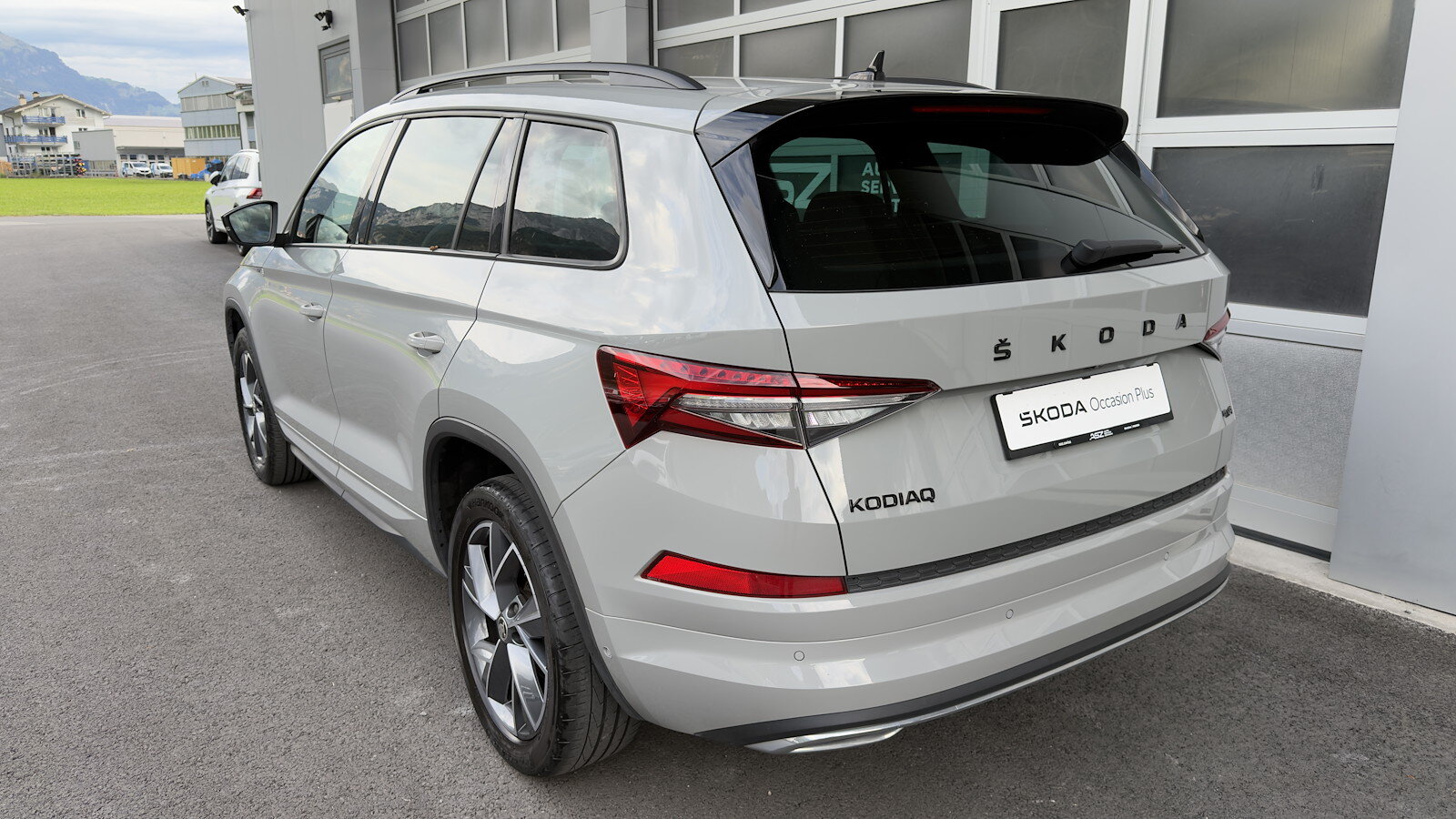 SKODA Kodiaq 2.0 TSI Sportline DSG, Benzin, Occasion / Gebraucht, Automatik - 2