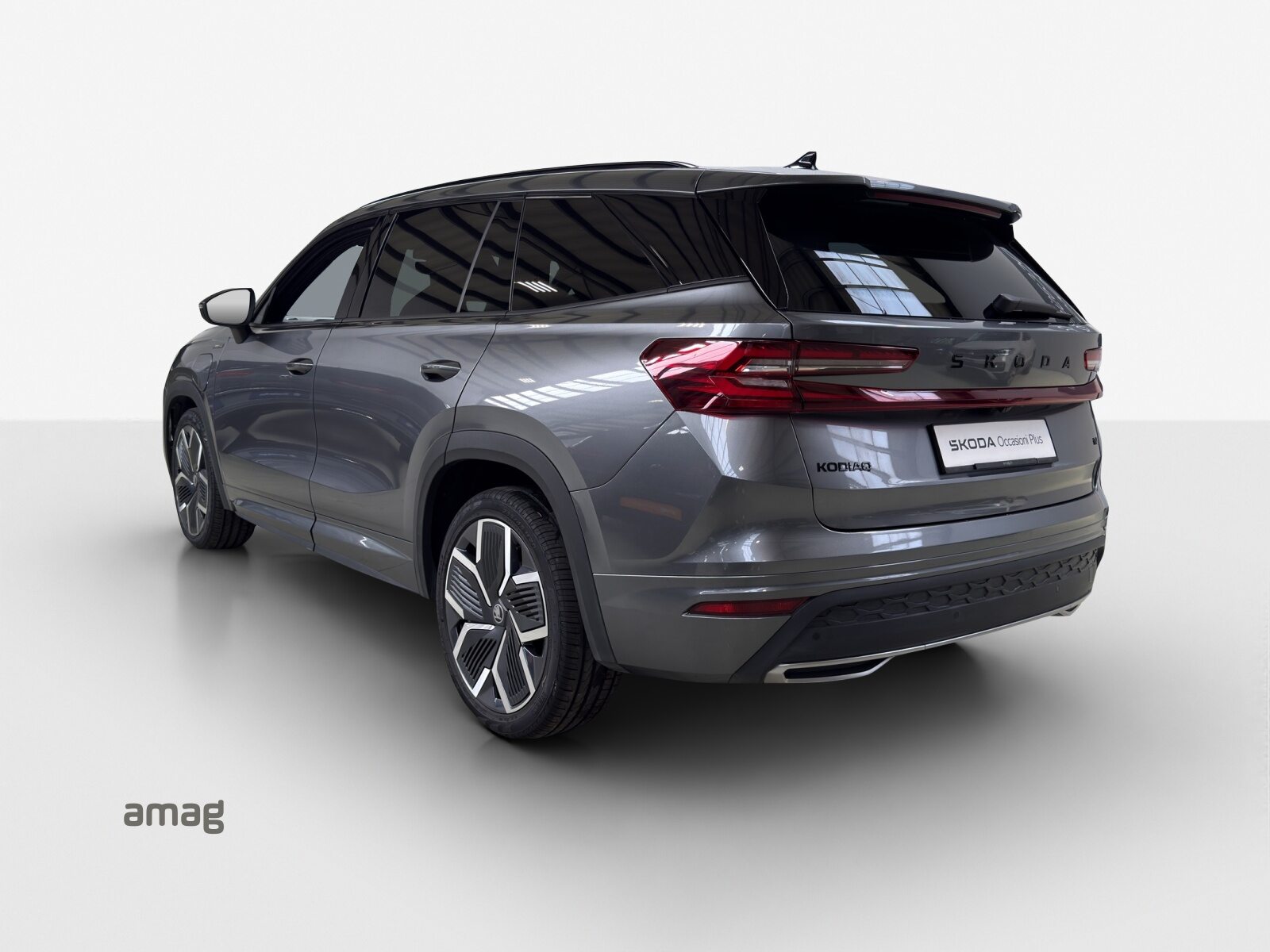 SKODA Kodiaq iV Sportline, Full-Hybrid Petrol/Electric, Second hand / Used, Automatic - 4