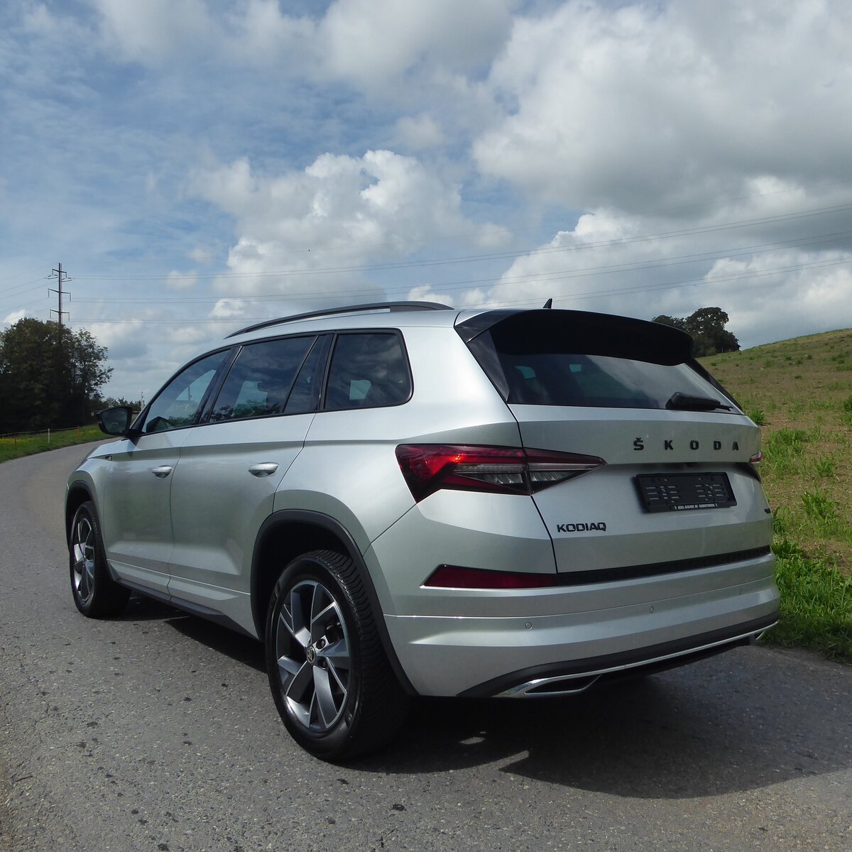SKODA Kodiaq 2.0 TDI CR SportLine 4x4 DSG, Diesel, Occasion / Gebraucht, Automatik - 3