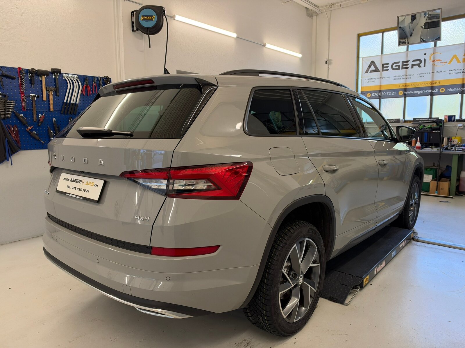 SKODA Kodiaq 2.0 TDI CR Sport Line 4x4 DSG, Diesel, Second hand / Used, Automatic - 4