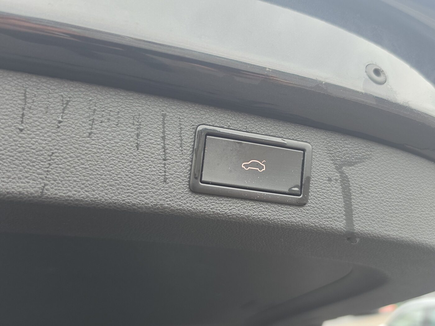 SKODA KODIAQ Laurin&Klement, Benzin, Occasion / Gebraucht, Automatik - 7