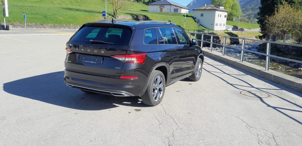 SKODA KODIAQ 2.0 TSI Sportline DSG, Benzina, Occasioni / Usate, Automatico - 3