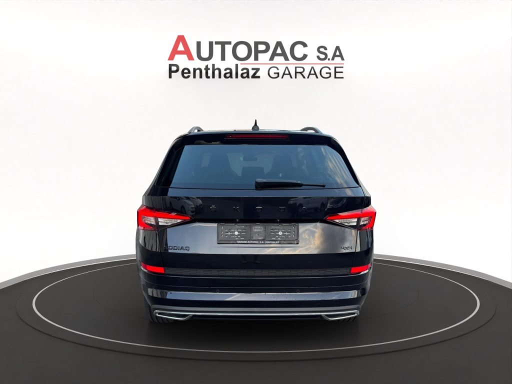 SKODA 2.0 TSI Sportline DSG, Benzin, Occasion / Gebraucht, Automatik - 5