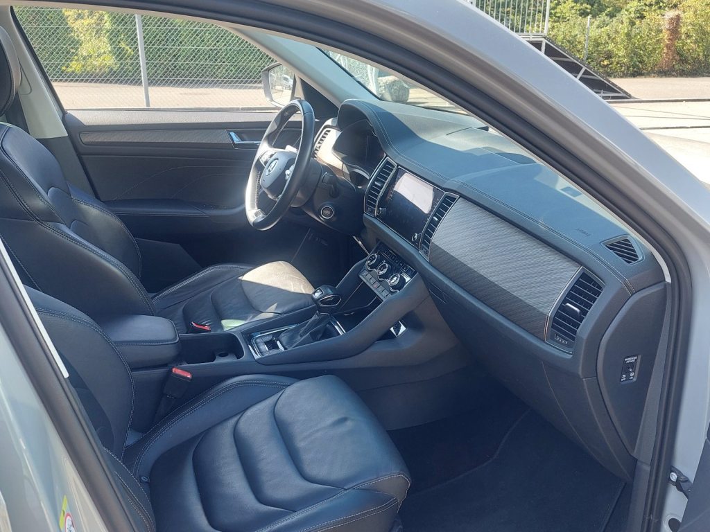 SKODA 2.0 TSI Clever DSG, Benzin, Occasion / Gebraucht, Automatik - 6
