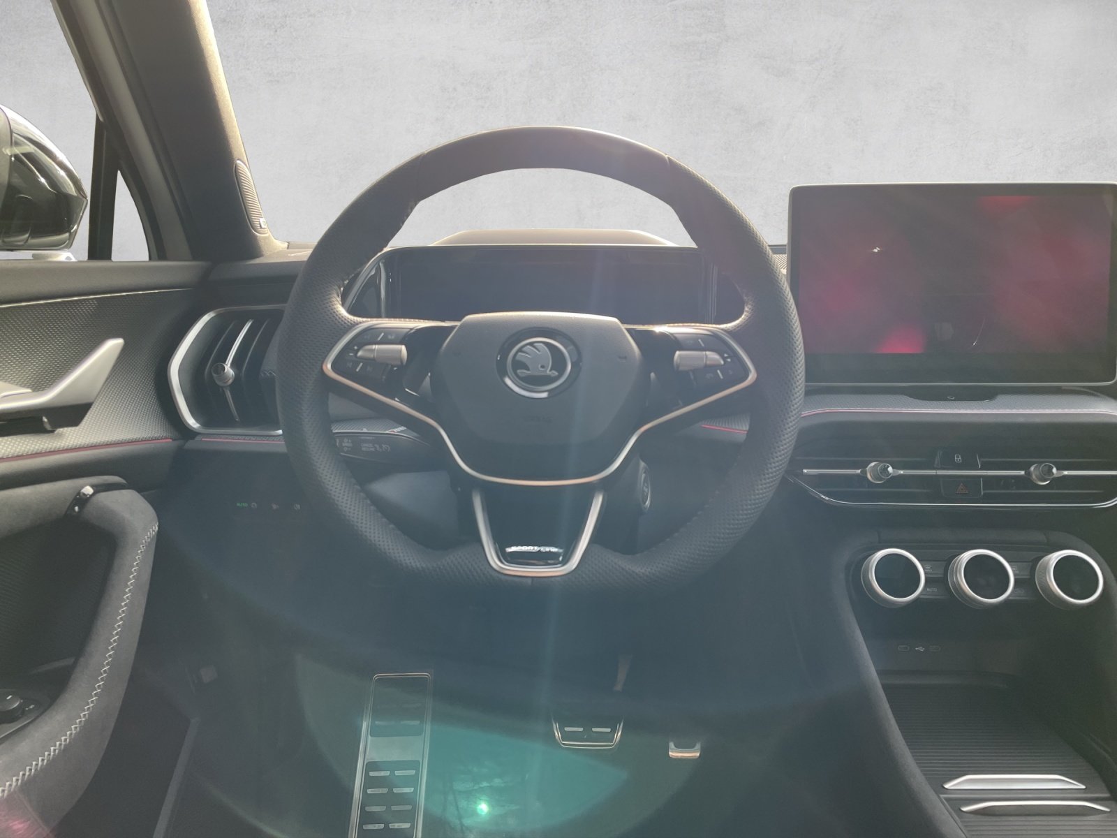 SKODA Kodiaq 2.0 TDI Sportline 4x4, Diesel, Vorführwagen, Automatik - 7