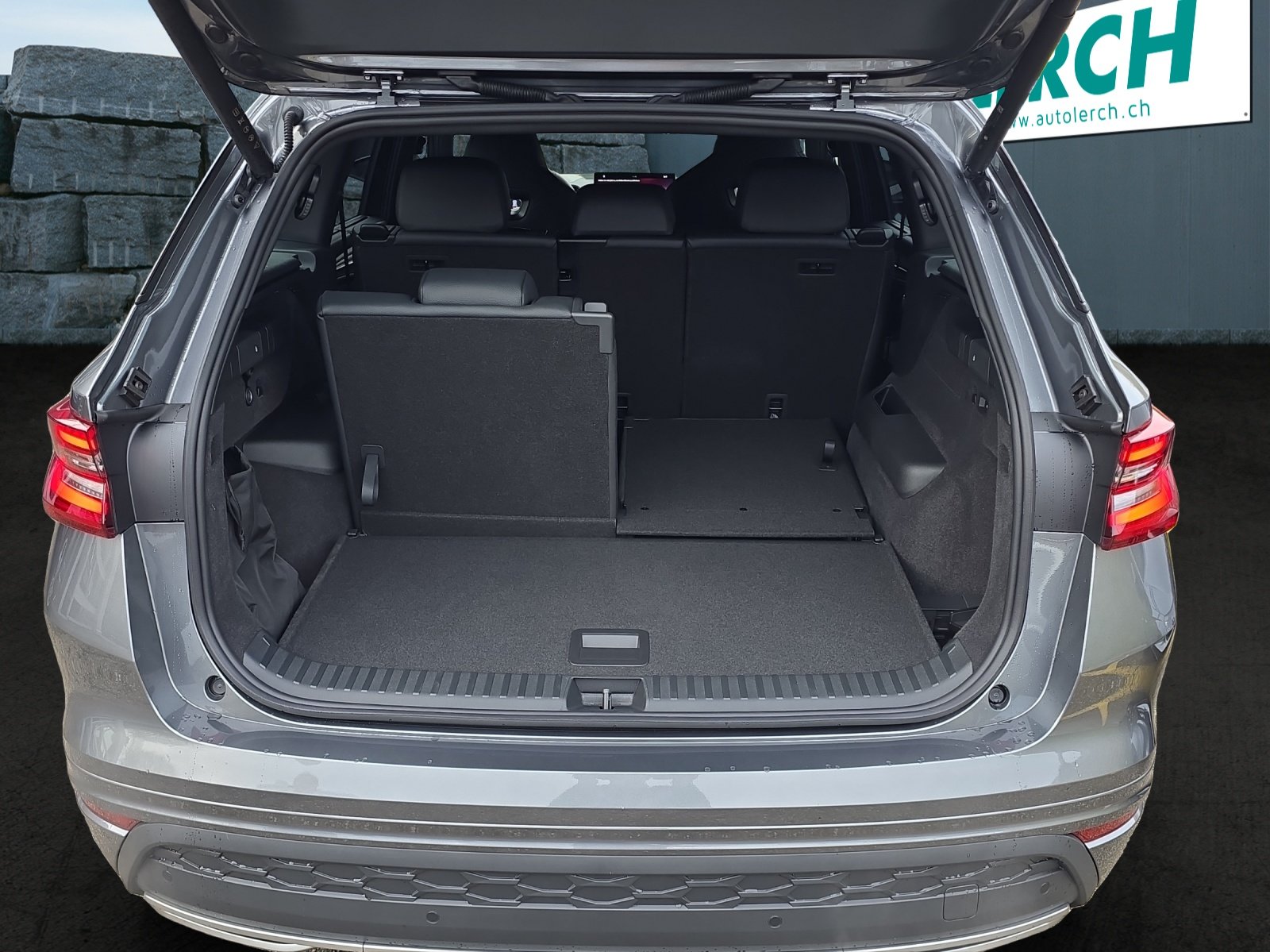 SKODA Kodiaq 2.0 TSI Sportline 4x4, Benzin, Vorführwagen, Automatik - 6