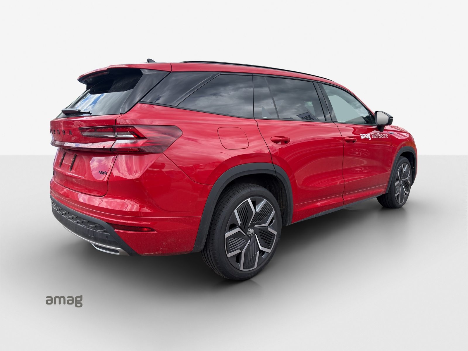 SKODA Kodiaq Sportline, Petrol, Ex-demonstrator, Automatic - 5