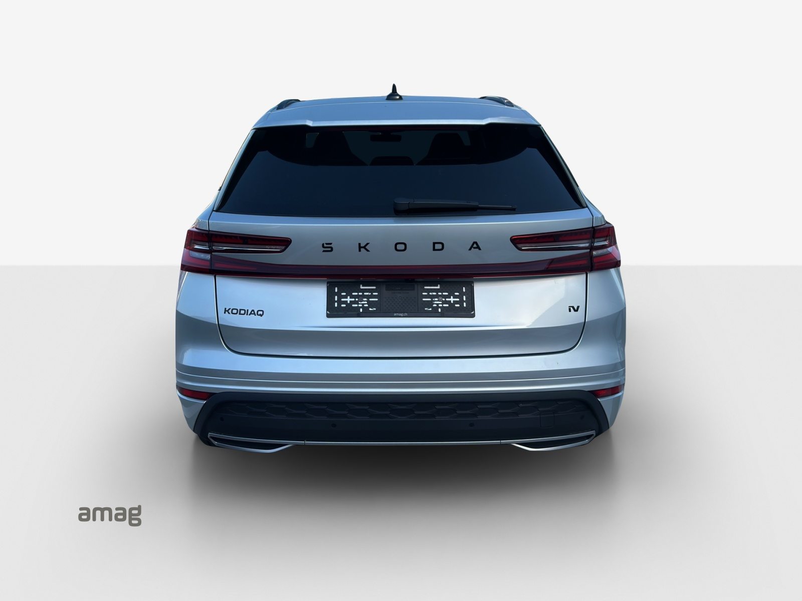 SKODA Kodiaq iV Sportline, Voll-Hybrid Benzin/Elektro, Vorführwagen, Automatik - 4