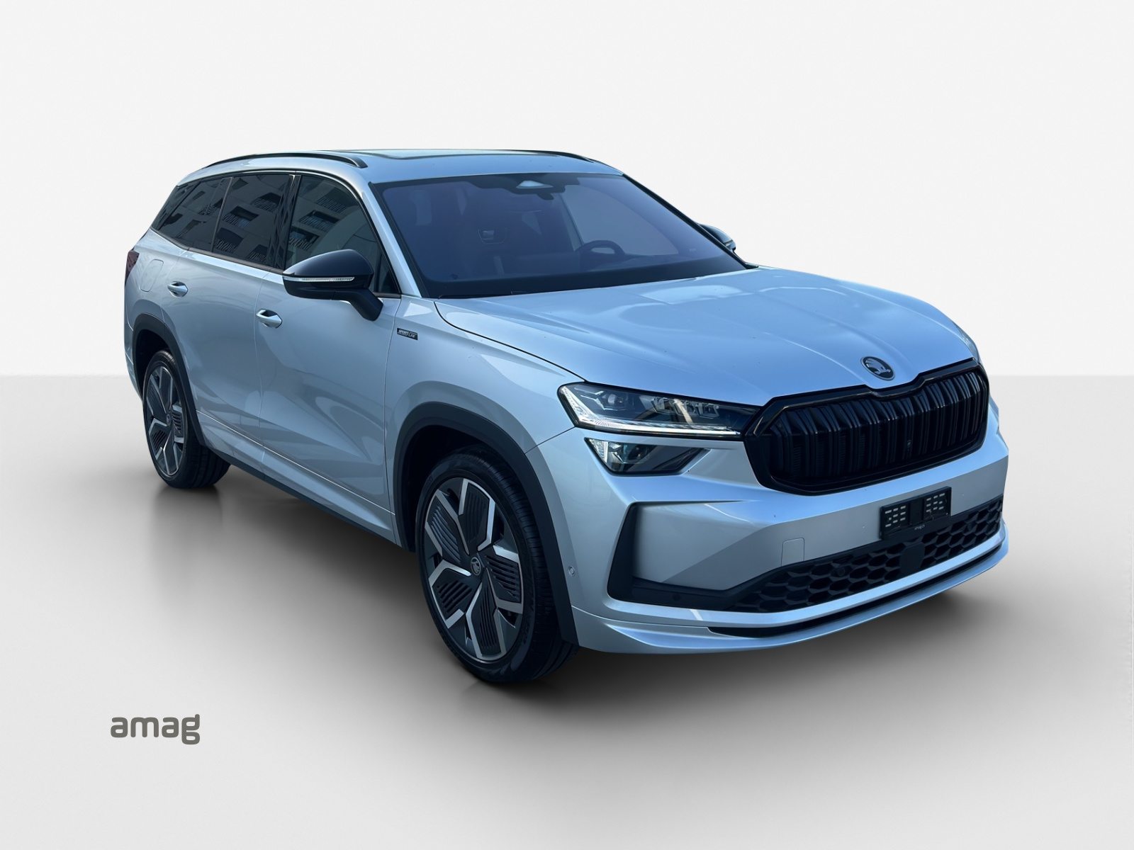 SKODA Kodiaq iV Sportline, Voll-Hybrid Benzin/Elektro, Vorführwagen, Automatik - 6
