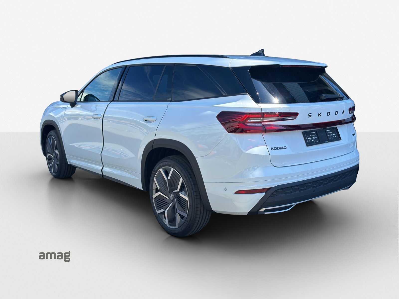 SKODA Kodiaq Sportline, Diesel, Ex-demonstrator, Automatic - 3
