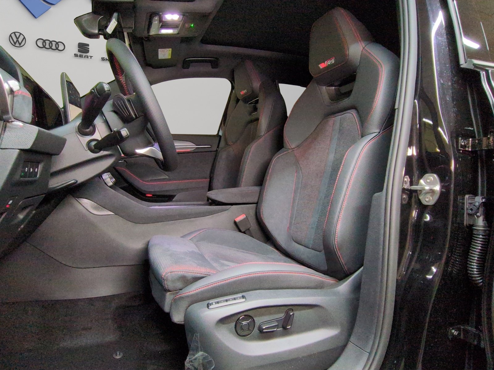 SKODA Kodiaq 2.0 TSI RS 4x4, Benzin, Vorführwagen, Automatik - 6