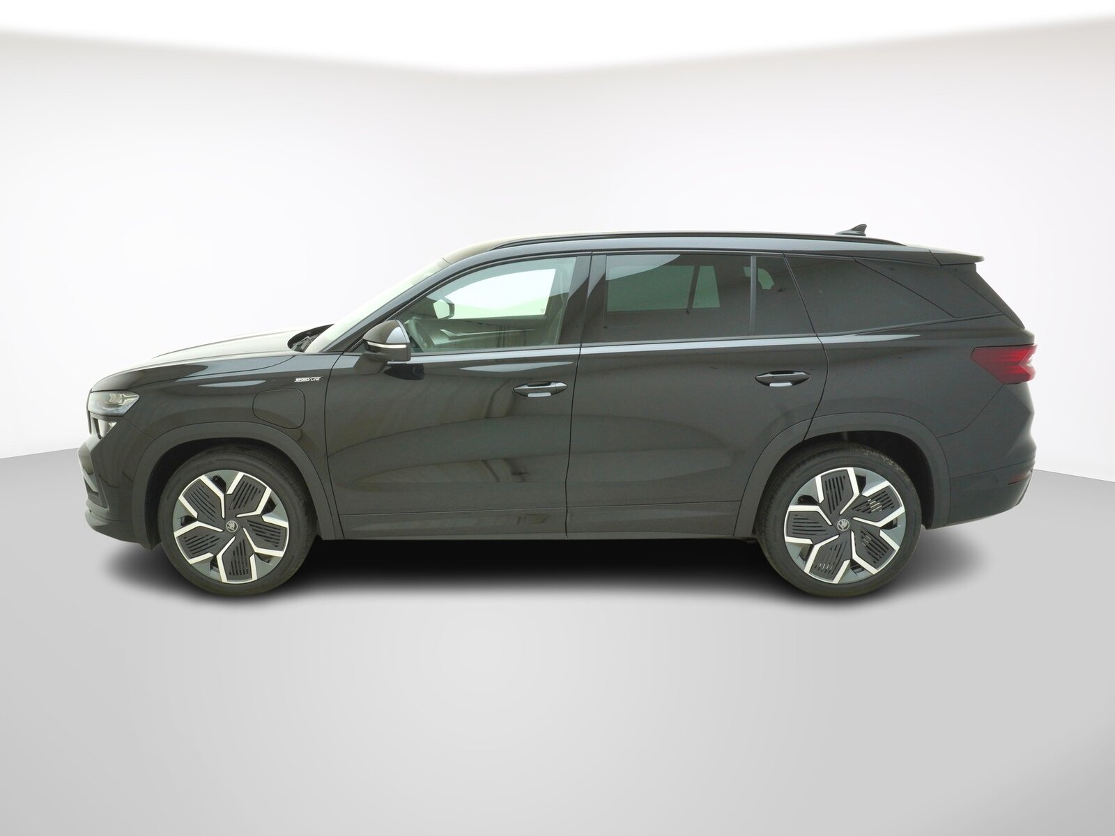SKODA Kodiaq 1,5 TSI iV Plug-in-Hybrid Sportline, Plug-in-Hybrid Benzina/Elettrica, Auto dimostrativa, Automatico - 2