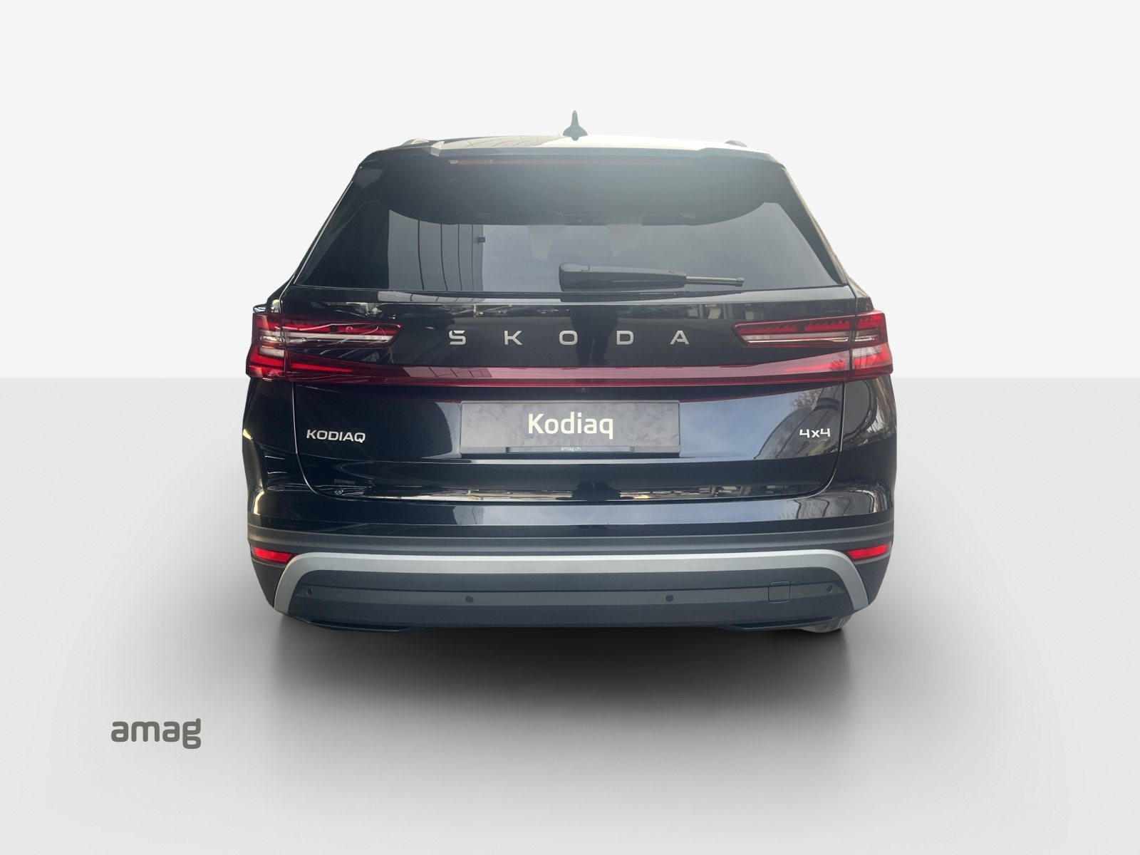 SKODA Kodiaq Dynamic (Netto), Benzin, Neuwagen, Automat