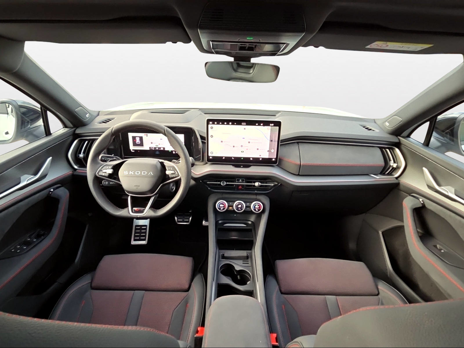 SKODA Kodiaq RS, Petrol, New car, Automatic - 4