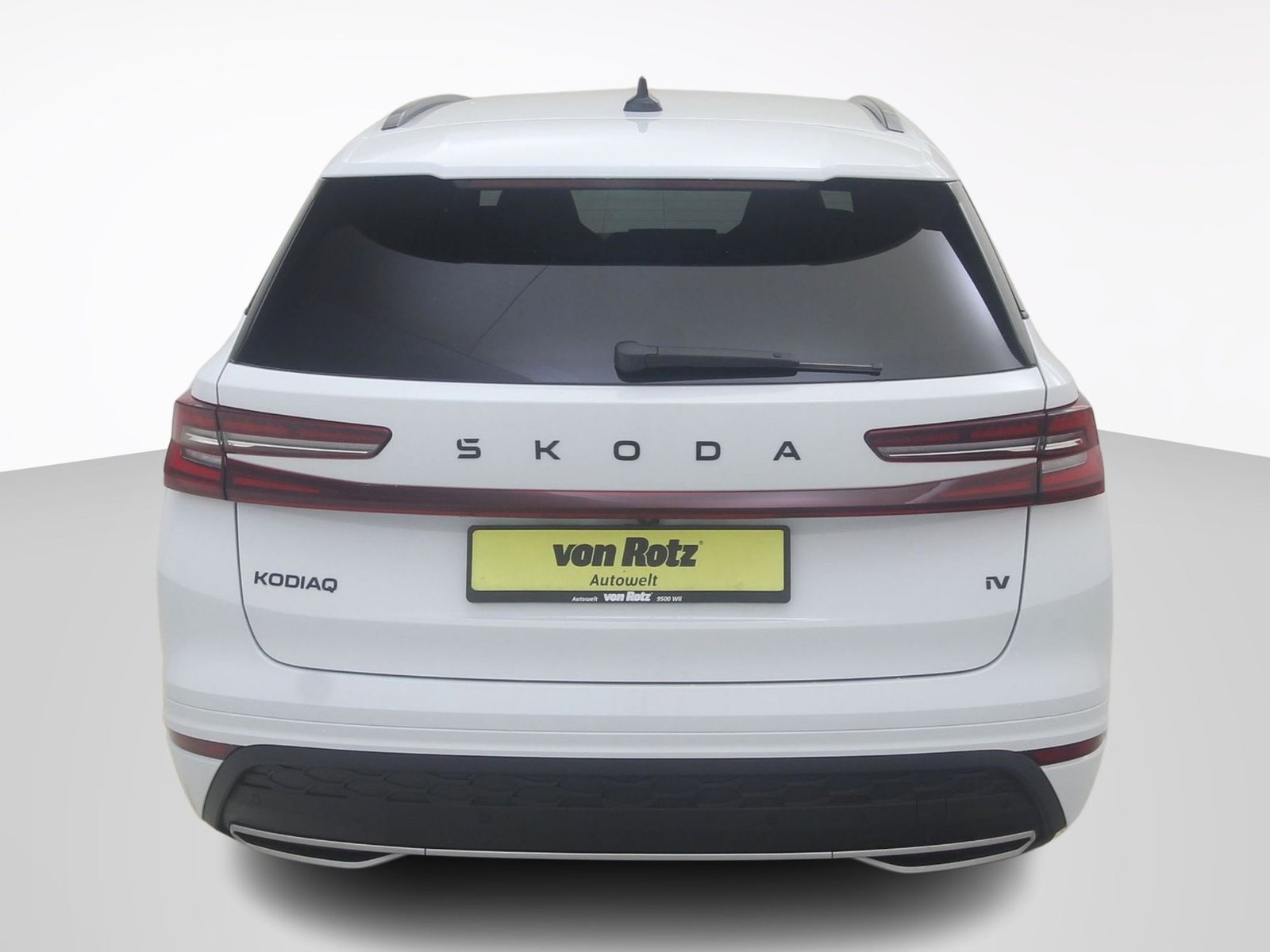 SKODA Kodiaq 1,5 TSI iV Plug-in-Hybrid Sportline, Plug-in-Hybrid Petrol/Electric, New car, Automatic - 4