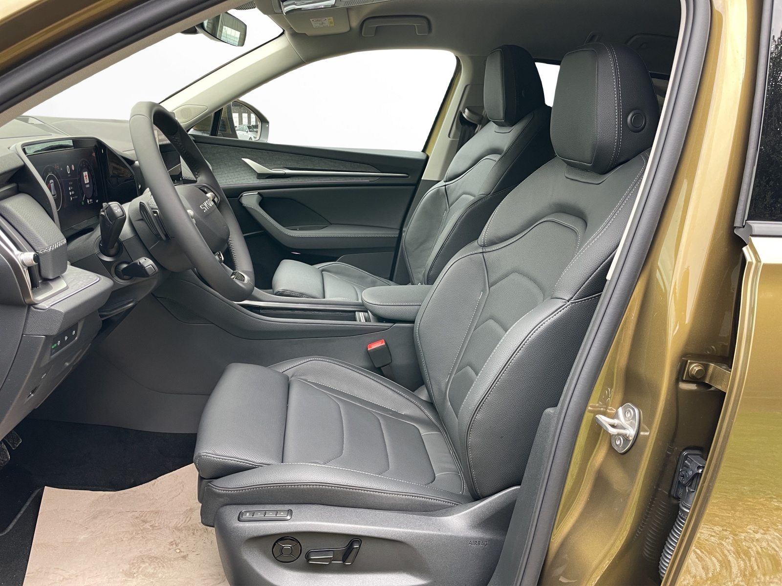 SKODA Kodiaq Dynamic (Netto), Petrol, New car, Automatic - 7