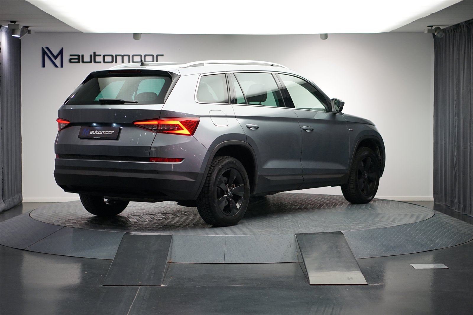 SKODA Kodiaq 2.0 TSI DSG Drive 4x4 *CH-Fahrzeug* *Assistenzpaket* , Benzin, Occasion / Gebraucht, Automat - 6