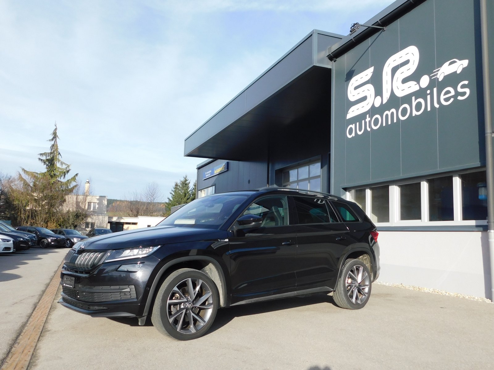 SKODA Kodiaq 2.0 TSI 4x4 Sport Line, Benzin, Occasion / Gebraucht, Automat - 2