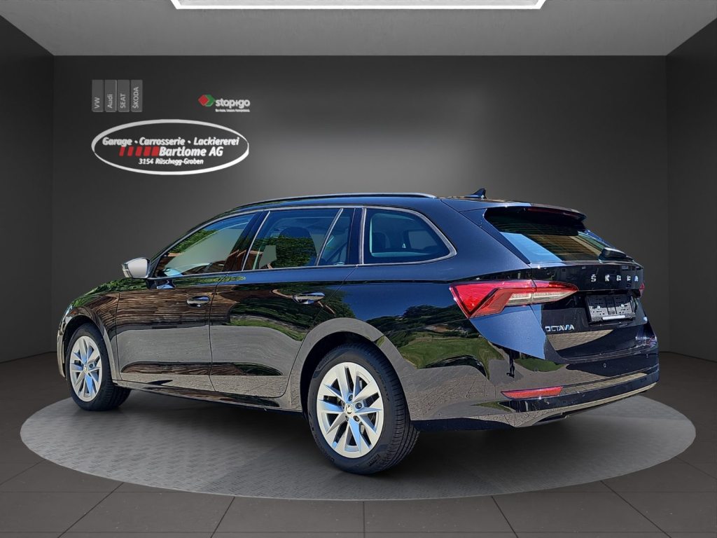 SKODA OCTAVIA 2.0 TSI Ambition 4x4 DSG, Essence, Automatique - 4