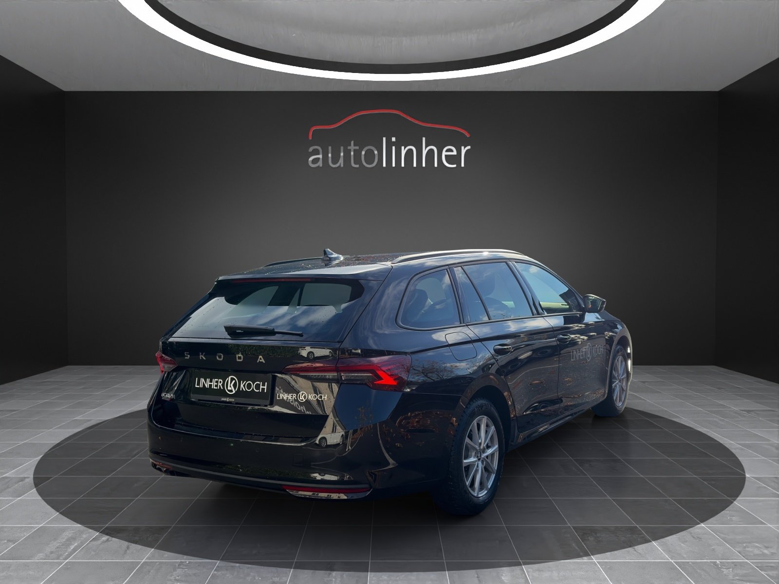 SKODA Octavia Combi 2.0 TDI DSG Selection, Diesel, New car, Automatic - 5