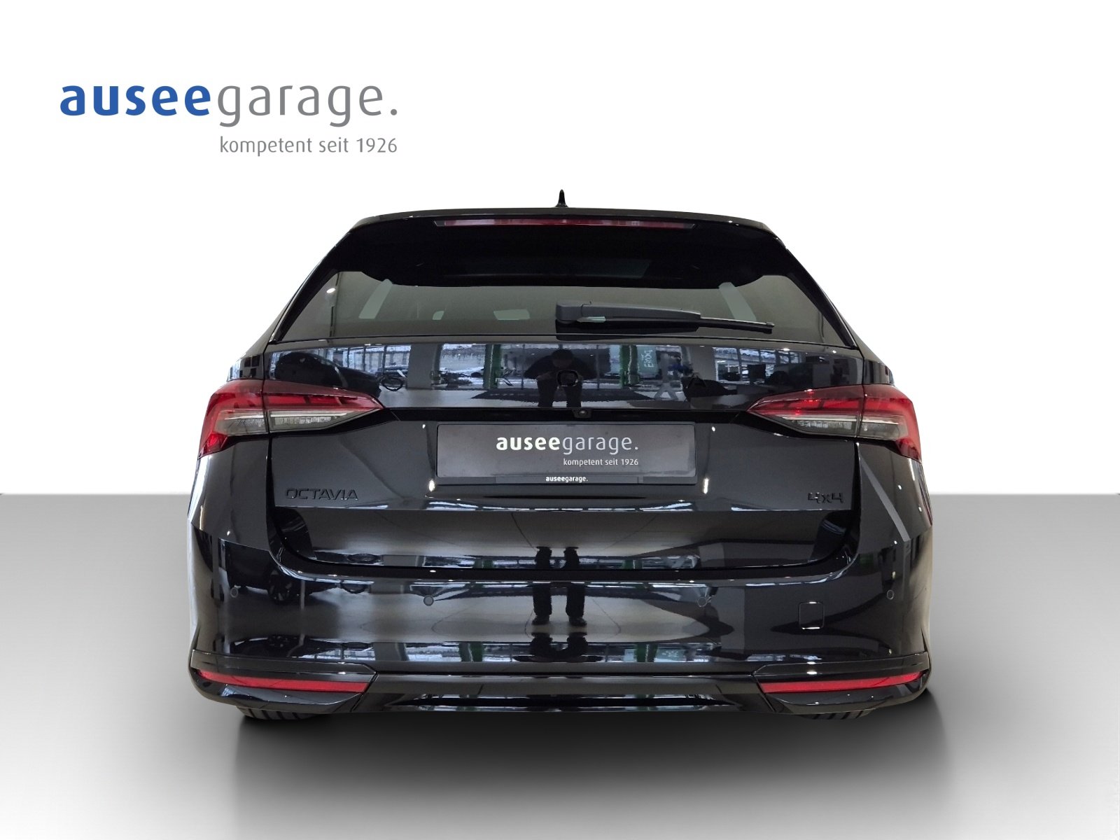 SKODA Octavia Combi 2.0 TSI Dynamic 4x4 DSG, Benzina, Auto nuove, Automatico - 4