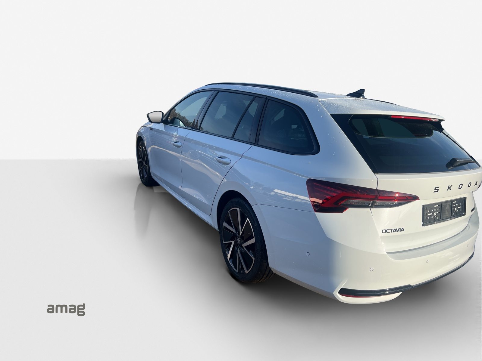 SKODA Octavia Sportline Dynamic (Netto), Essence, Voiture nouvelle, Automatique - 3