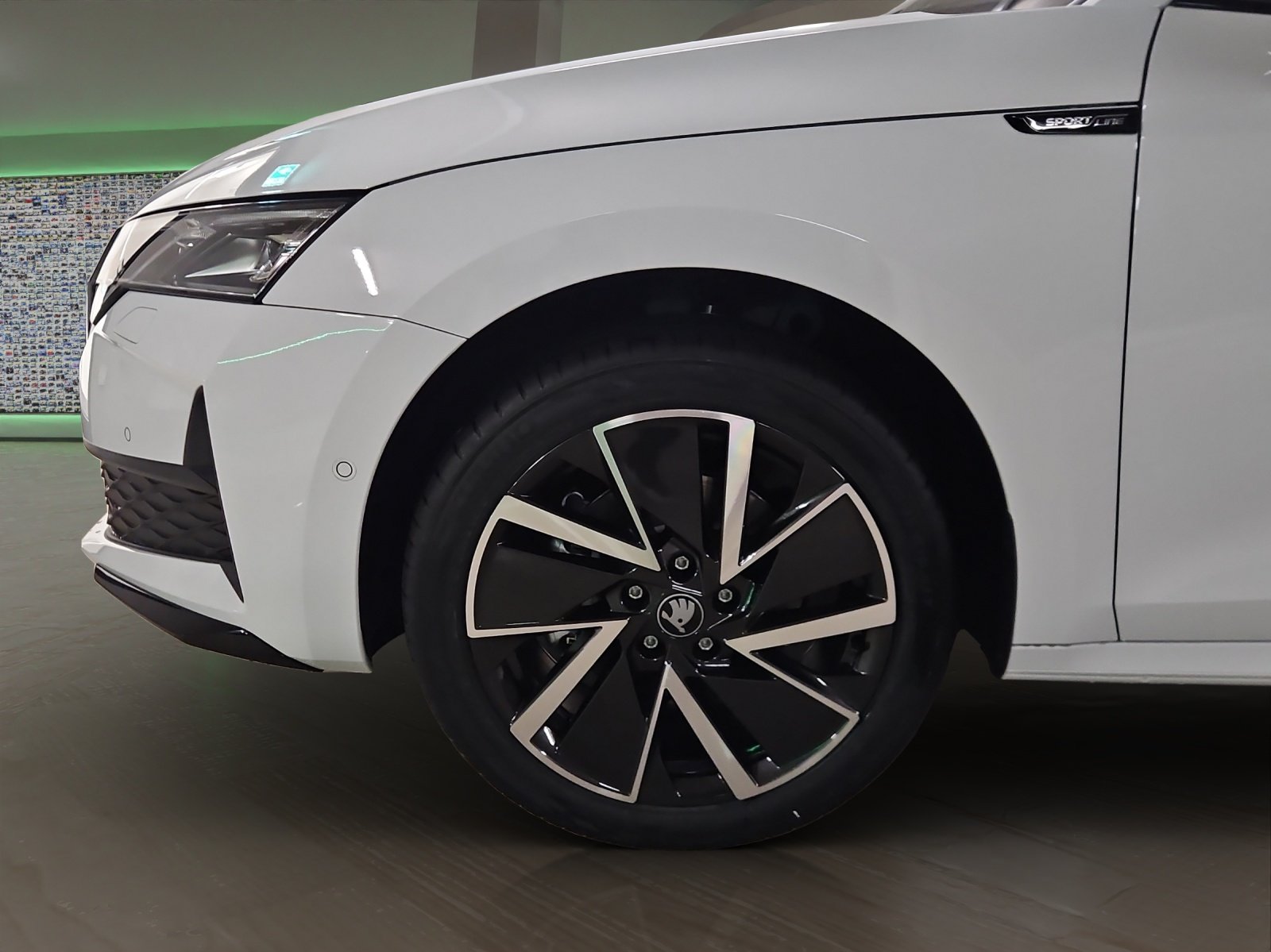 SKODA Octavia Combi 2.0 TSI DSG Sport Line 4x4, Benzin, Neuwagen, Automatik - 6