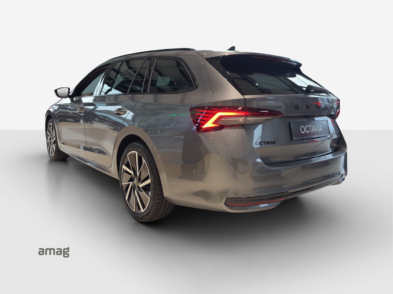 SKODA Octavia Sportline Dynamic (Netto), Benzina, Auto nuove, Automatico - 2