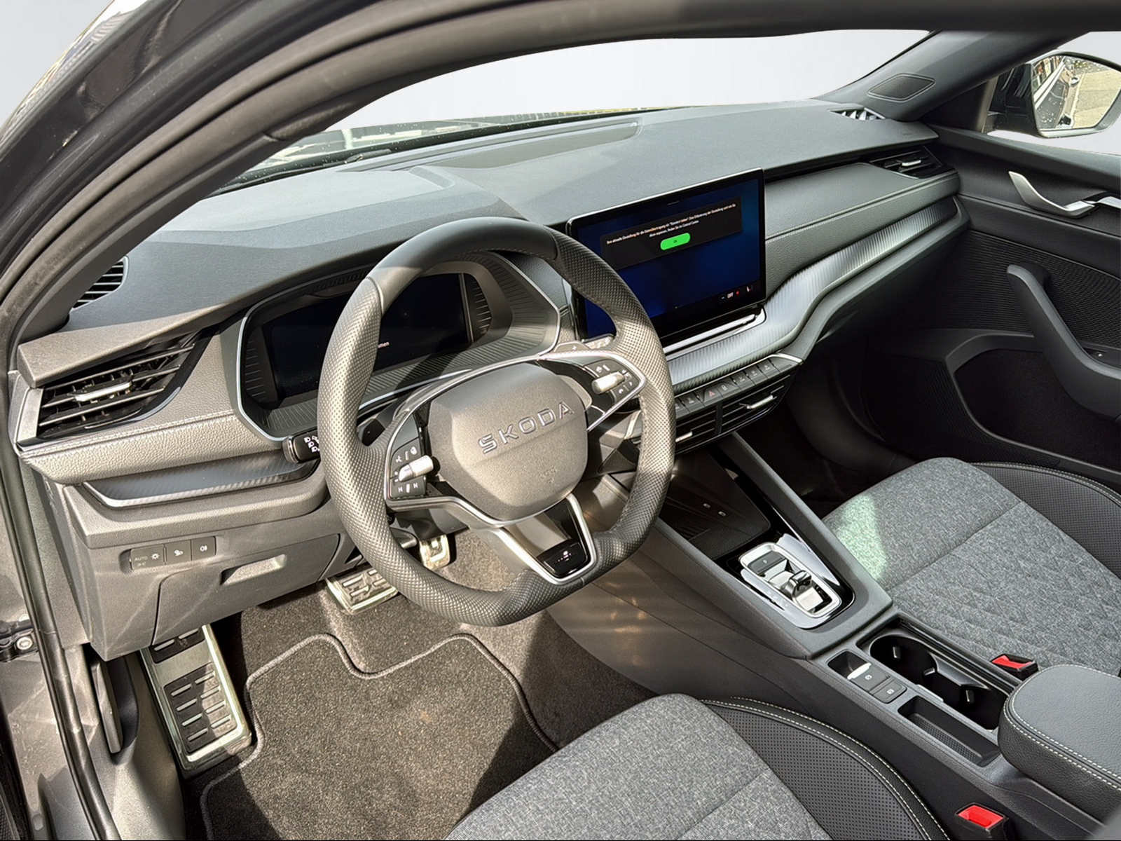 SKODA Octavia Combi 2.0 TSI Dynamic 4x4 DSG, Essence, Voiture nouvelle, Automatique - 6