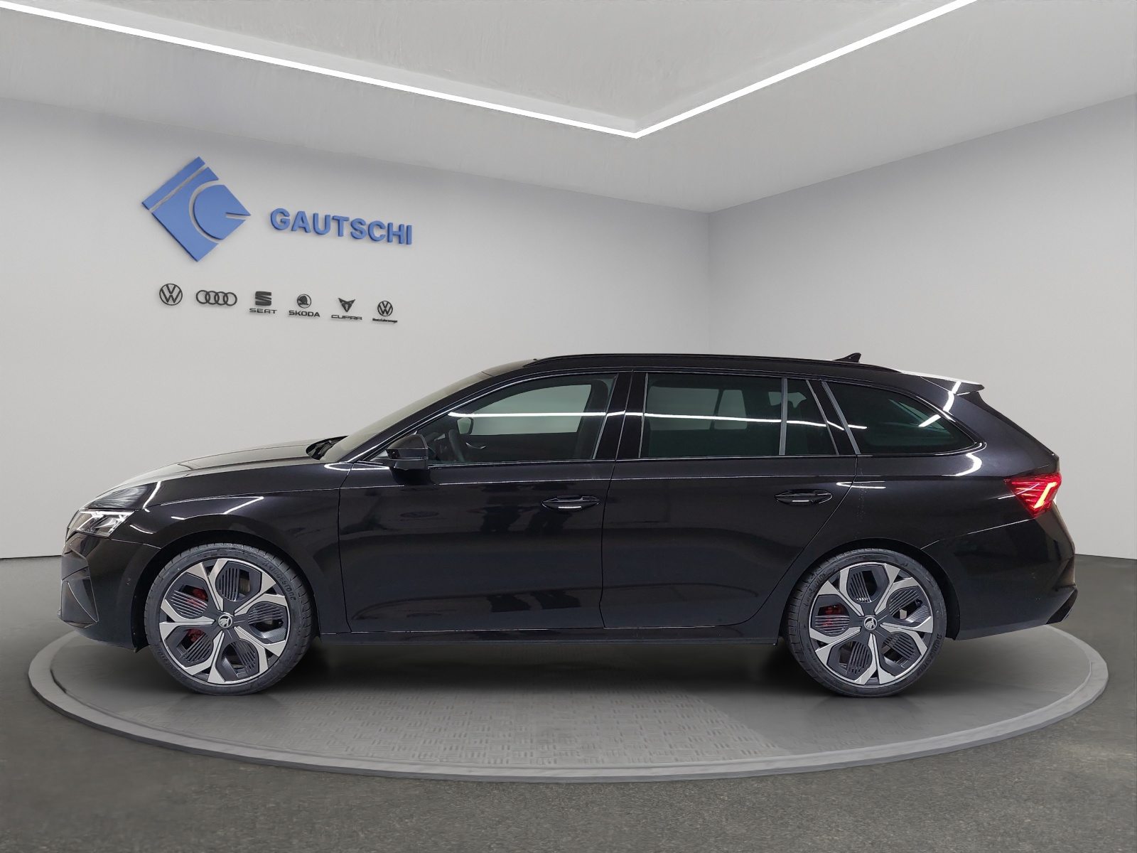 SKODA Octavia Combi 2.0 TSI DSG RS, Benzin, Neuwagen, Automatik - 2