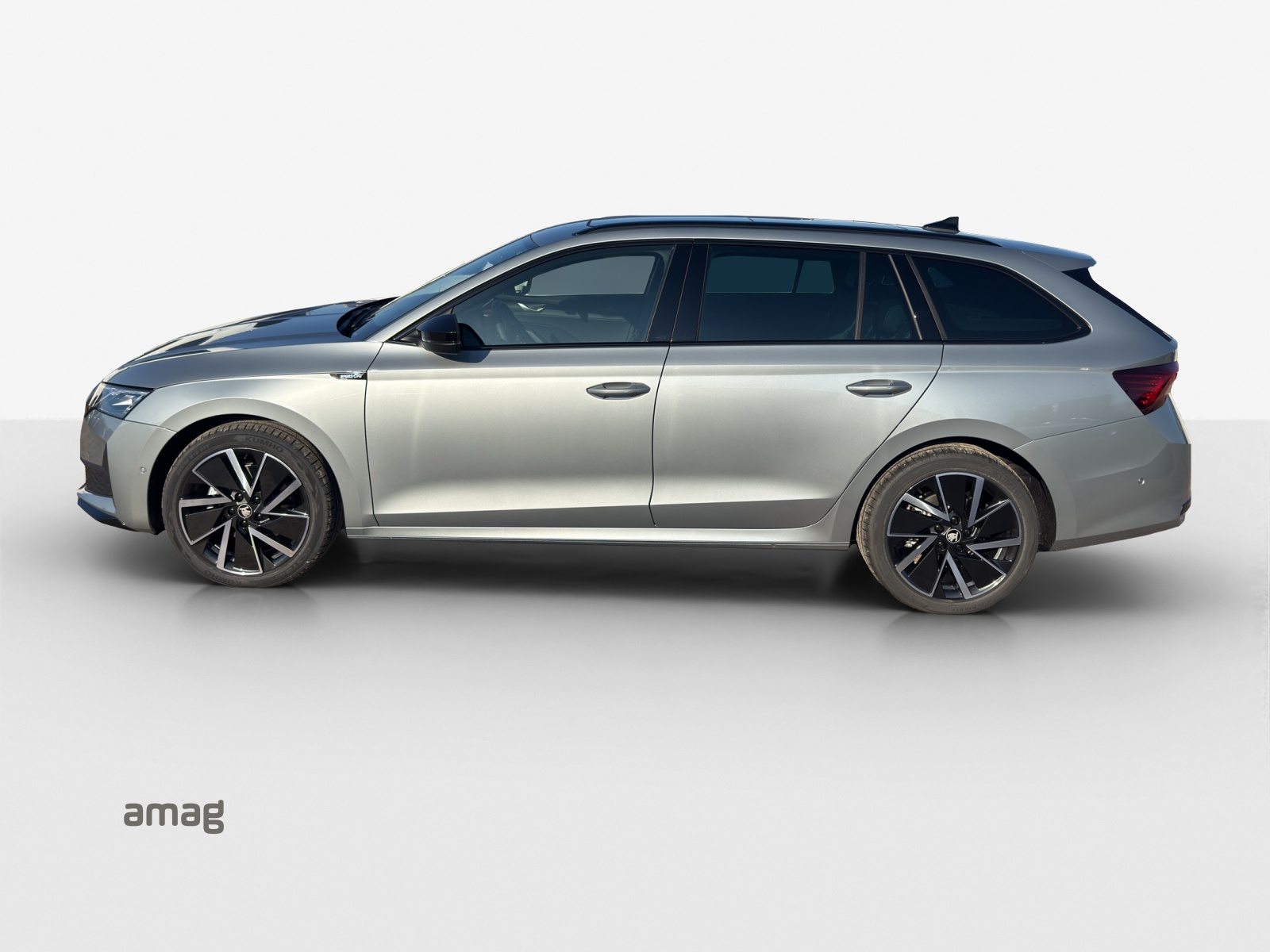 SKODA Octavia Sportline Dynamic (Netto), Petrol, New car, Automatic - 2