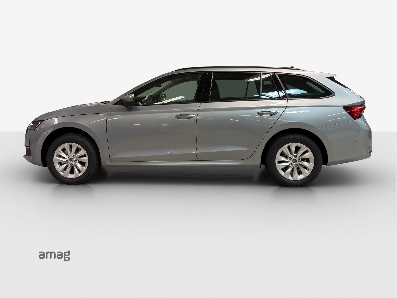 SKODA Octavia Selection MHEV, Essence, Voiture nouvelle, Automatique - 2