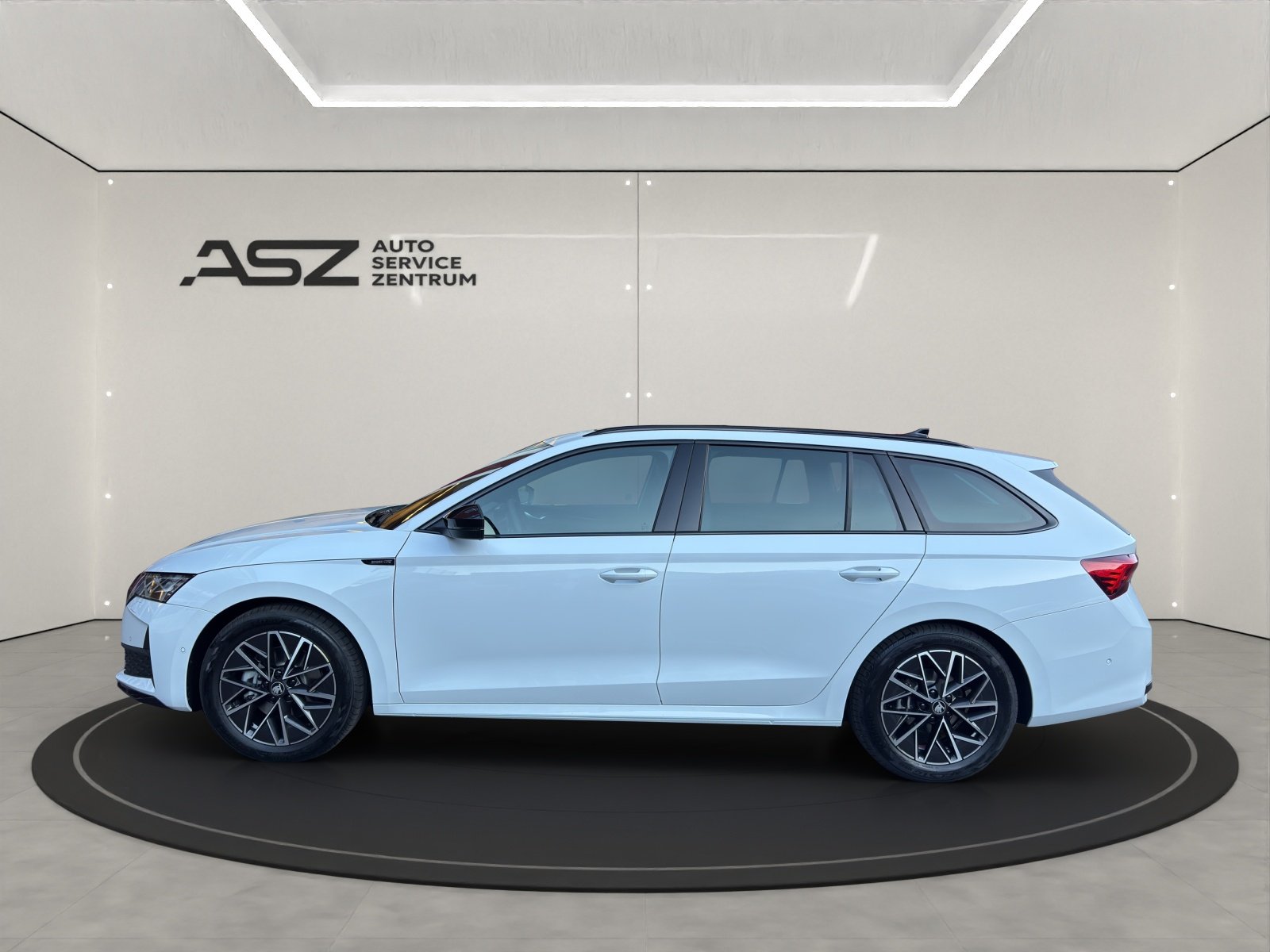 SKODA Octavia Combi 2.0 TSI Dynamic 4x4 DSG, Essence, Voiture nouvelle, Automatique - 2