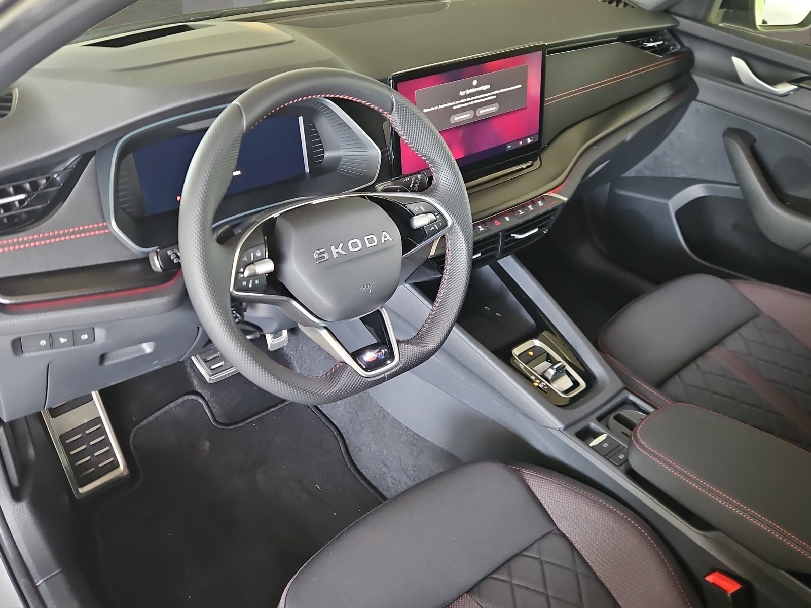 SKODA Octavia Combi 2.0 TSI DSG RS, Benzin, Neuwagen, Automatik - 7