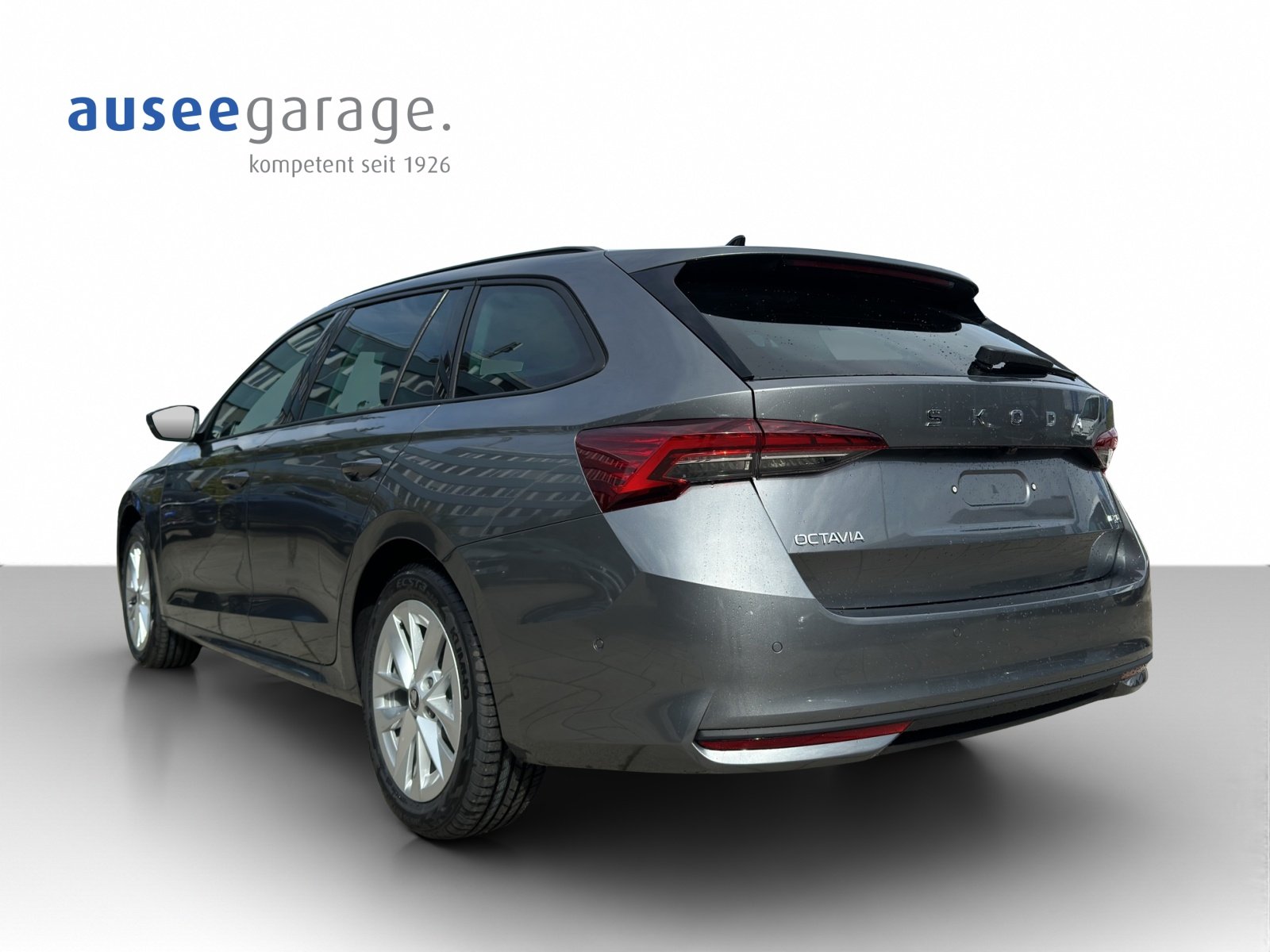 SKODA Octavia Combi 2.0 TSI Selection 4x4 DSG, Essence, Voiture nouvelle, Automatique - 3