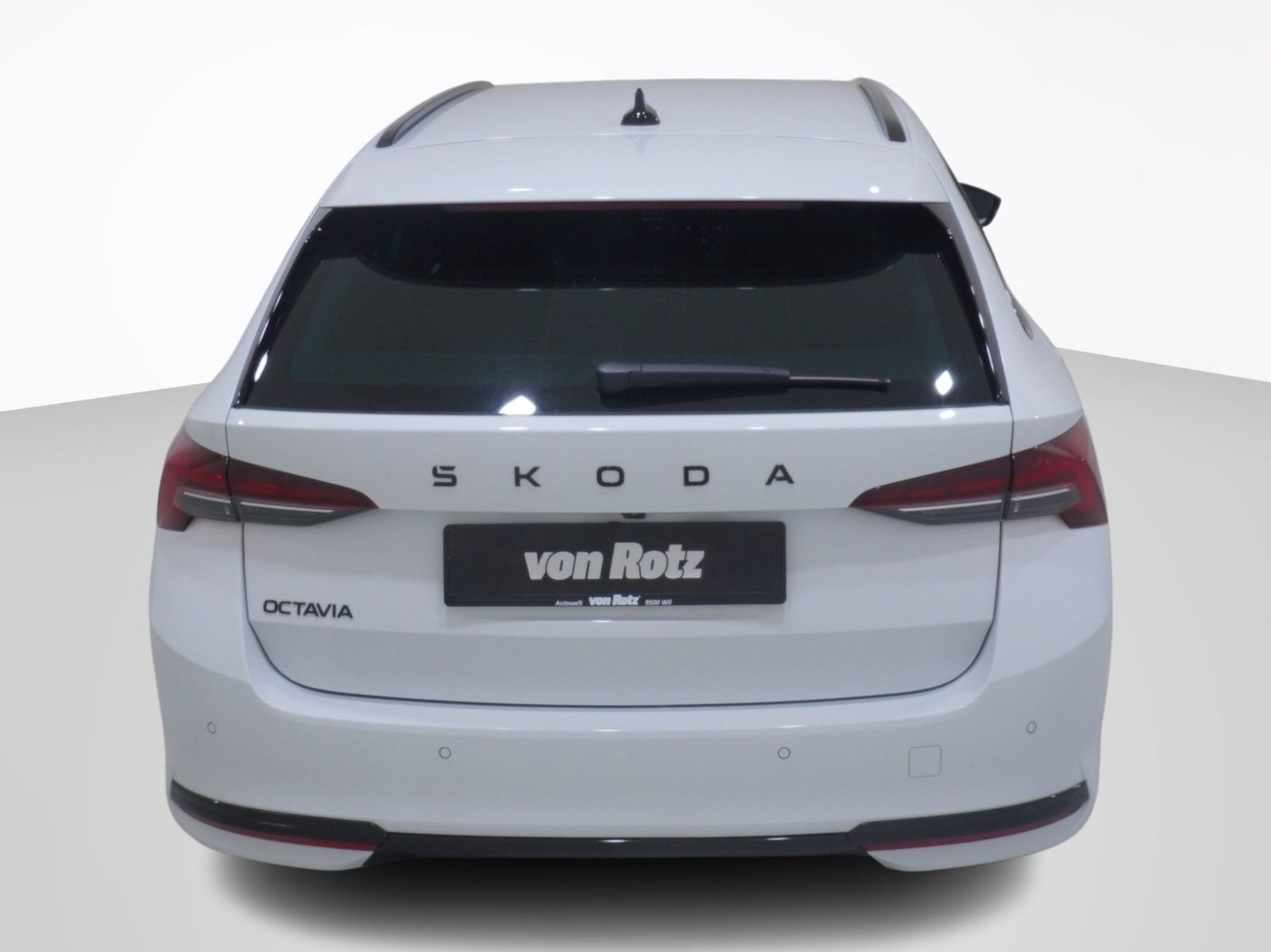 SKODA Octavia 2.0 TSI SportLine 4x4 DSG, Benzina, Auto nuove, Automatico - 3