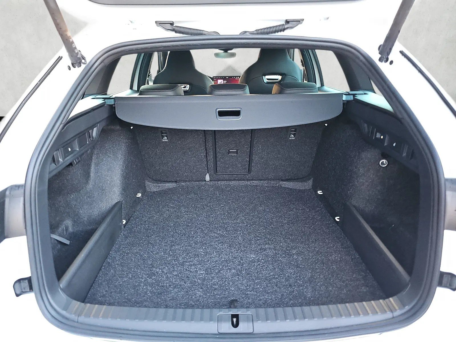SKODA Octavia Combi 2.0 TSI DSG Sport Line 4x4, Benzin, Neuwagen, Automatik - 7