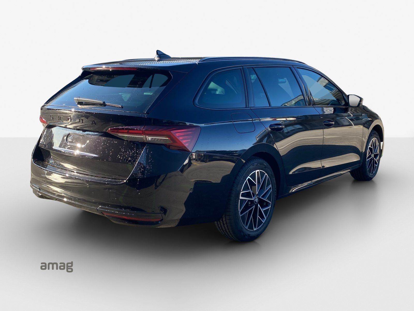 SKODA Octavia Sportline Dynamic (Netto), Petrol, New car, Automatic - 5